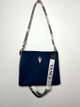 Load image into Gallery viewer, Sample 5